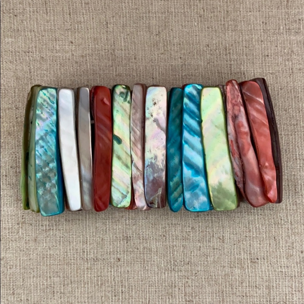 Beautiful Multicolored Shell Stretch Bracelet - image 8